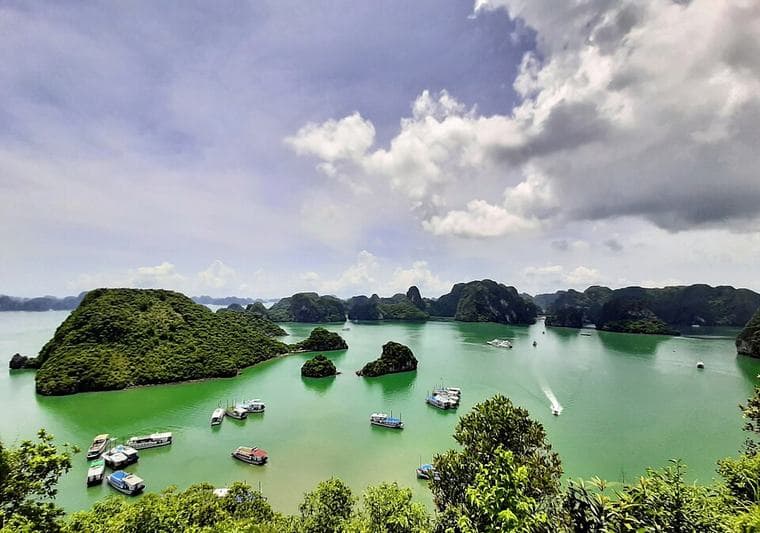 Hạ Long Bay